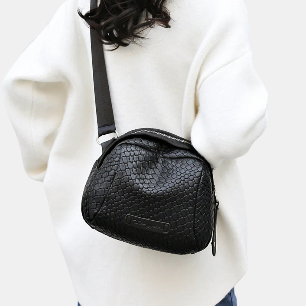 MARIZ | CHIC LIGHTWEIGHT SHELL CROSSBODY BAG