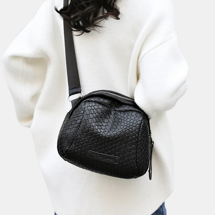 MARIZ | CHIC LIGHTWEIGHT SHELL CROSSBODY BAG