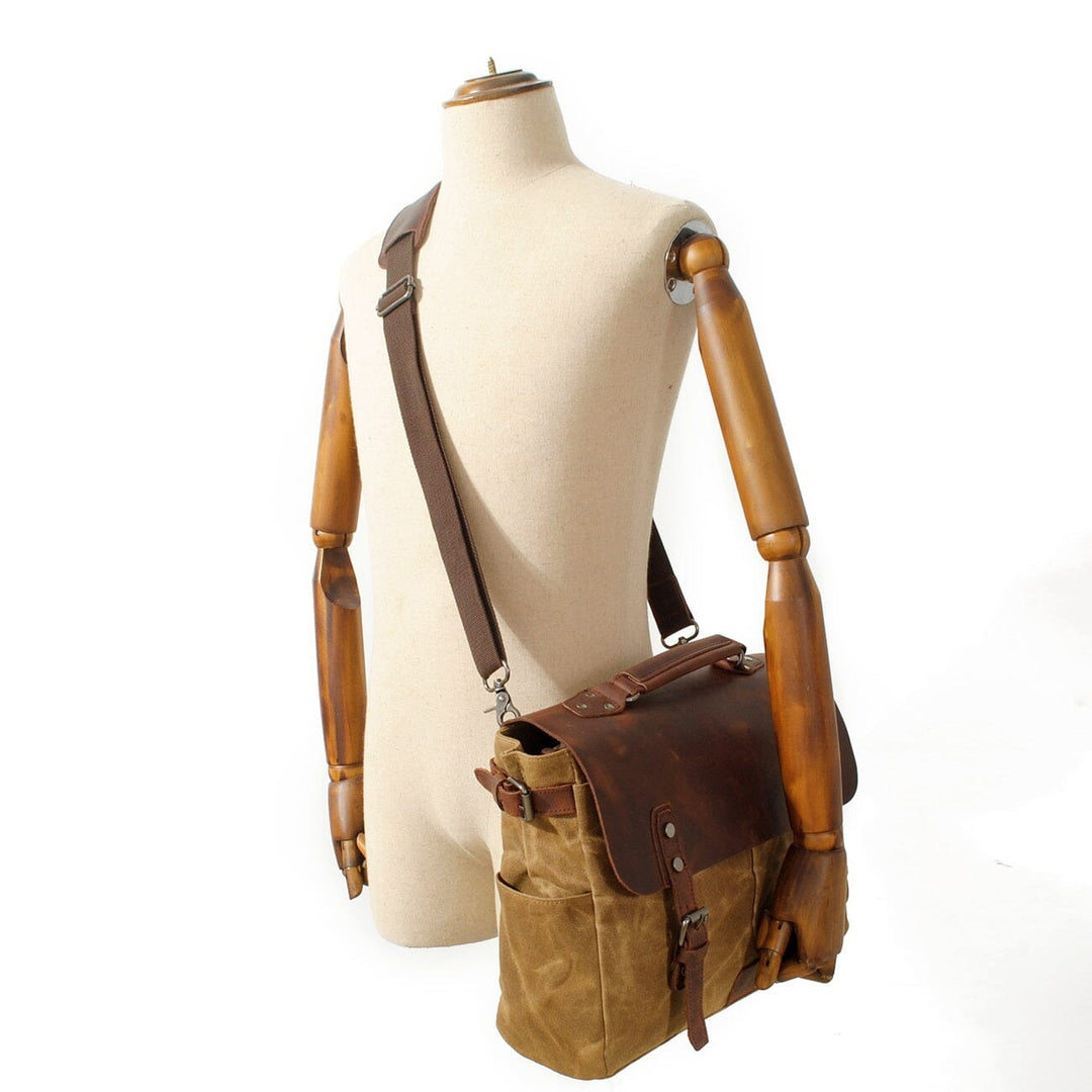 Alexander - Vintage-Style Canvas Crossbody Messenger Bag